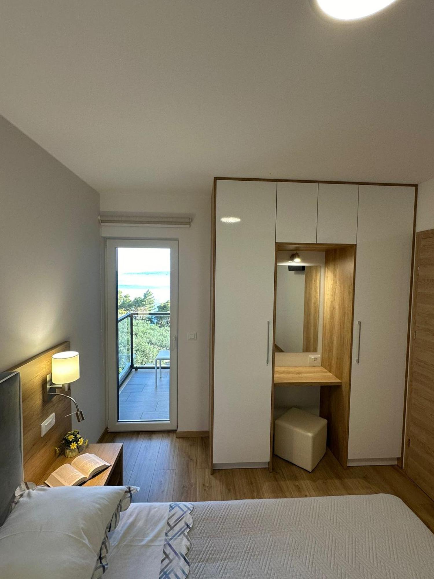 Apartment Ante Brela Eksteriør billede
